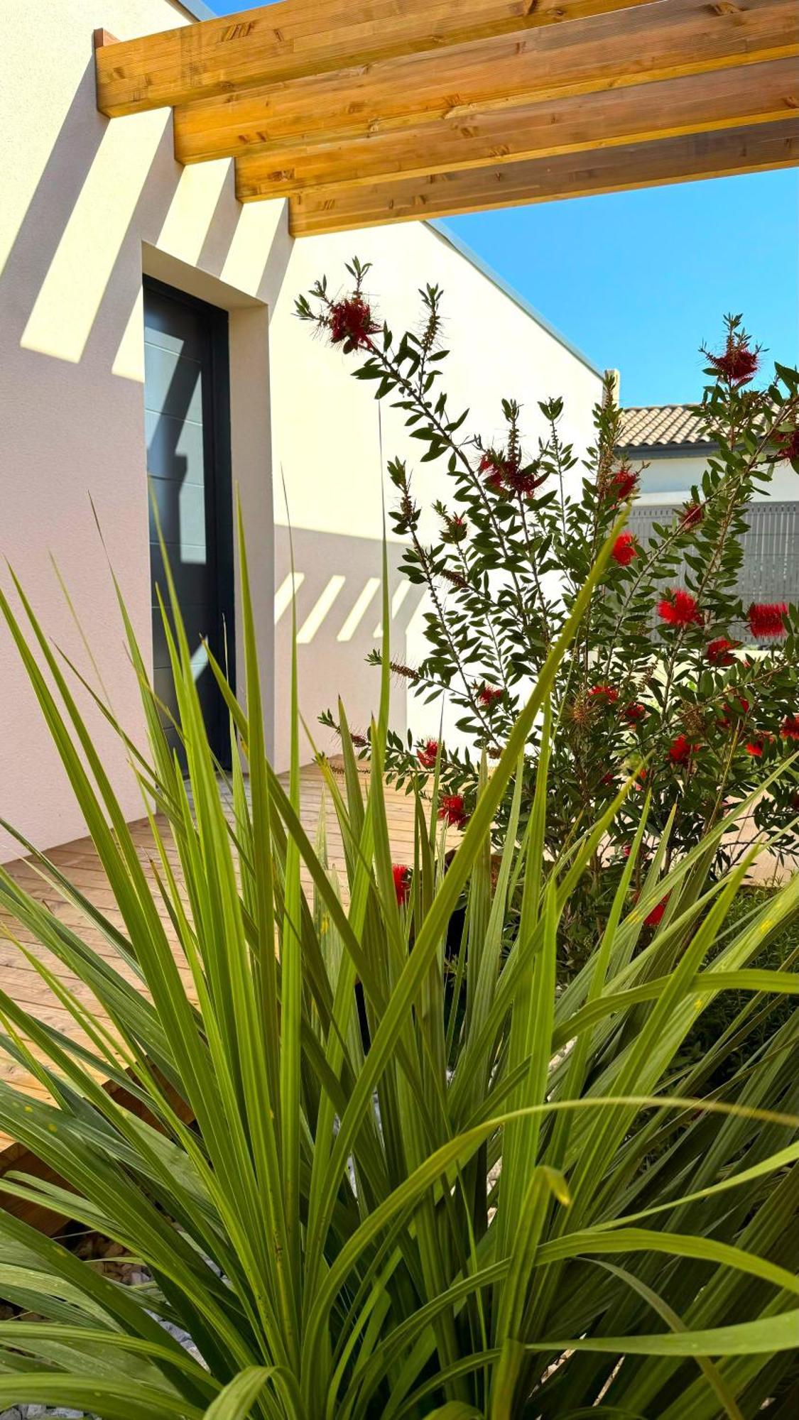 Daya Lodge. LʼIsle-sur-la-Sorgue Exteriér fotografie